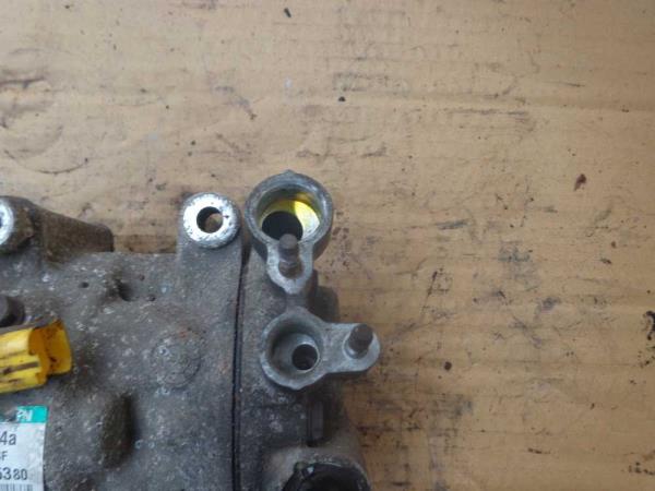 COMPRESSEUR DE CLIMATISATION CITROEN/PEUGEOT - Vue 2